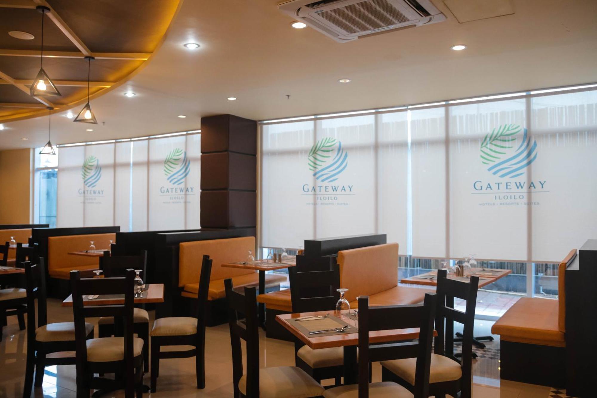 Iloilo Gateway Hotel And Suites Pavia Экстерьер фото