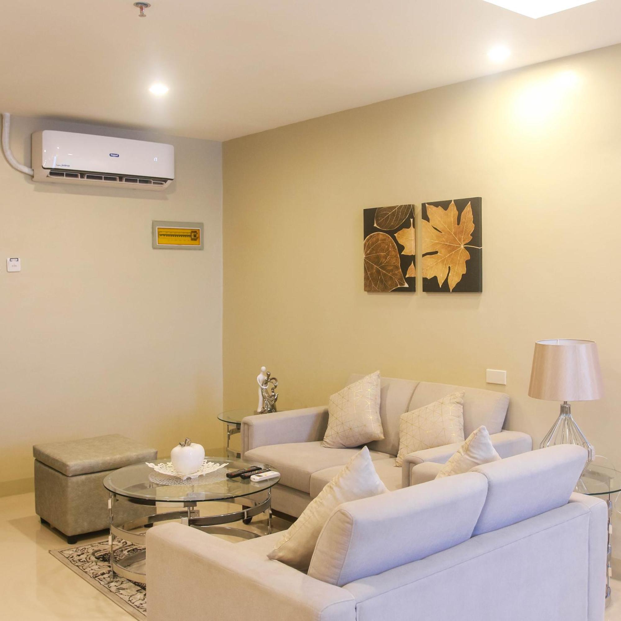 Iloilo Gateway Hotel And Suites Pavia Экстерьер фото